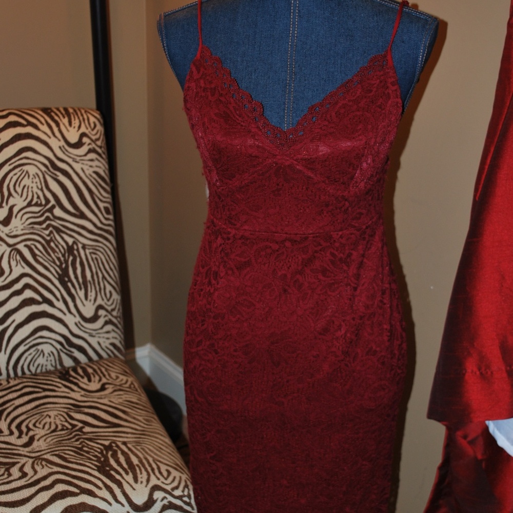 Sexy Burgundy lace party slipdress